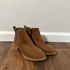 SO Tan Ankle Booties